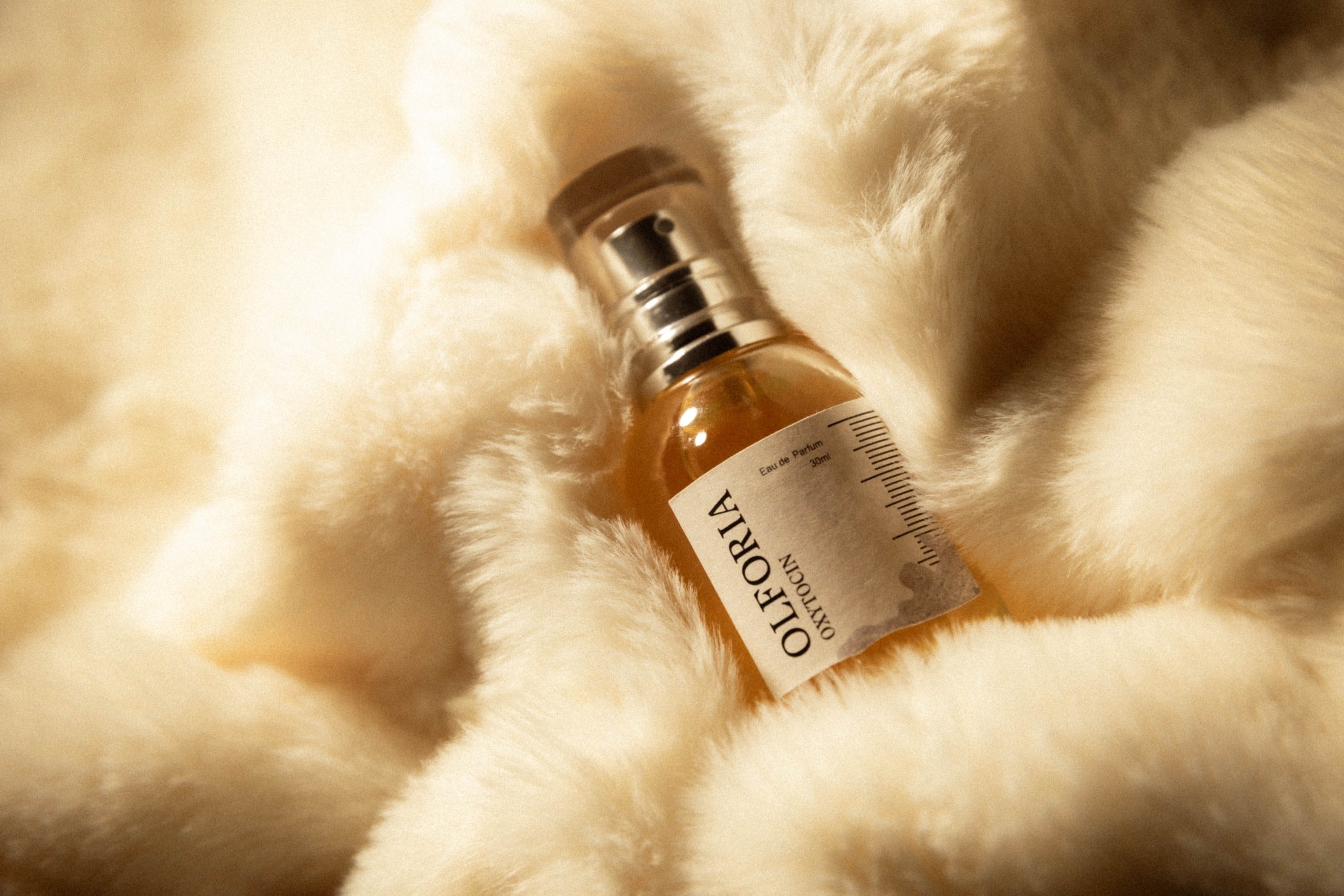 OXYTOCIN　Eau de Perfume